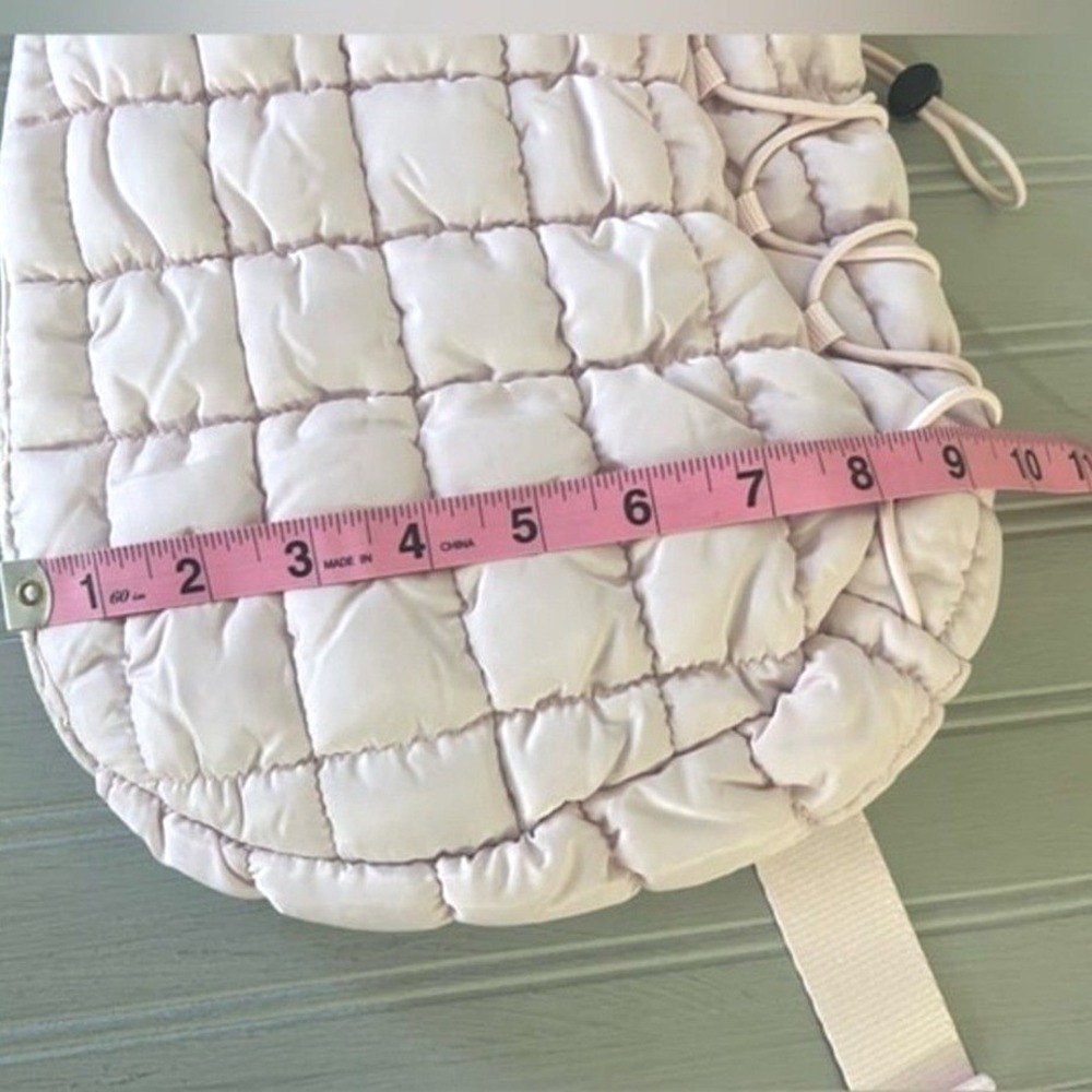 Pickle O Joe Quilted Sling Pickleball Bag Dusty Pink Zip Pockets Lightweight NWT - Picture 11 of 12